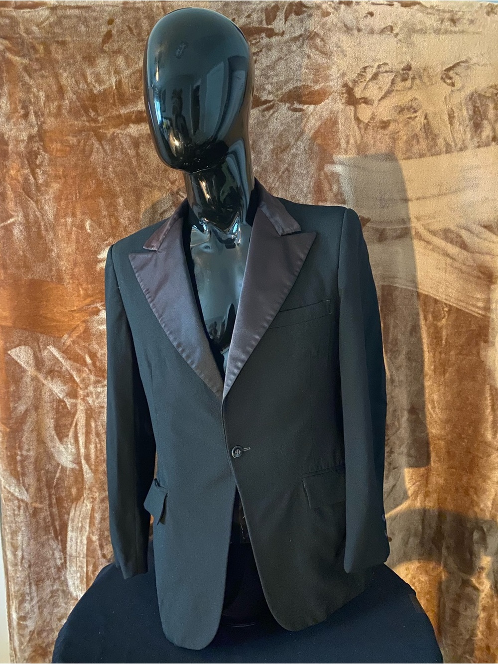 Vintage Black Satin-Lapel Men's Blazer